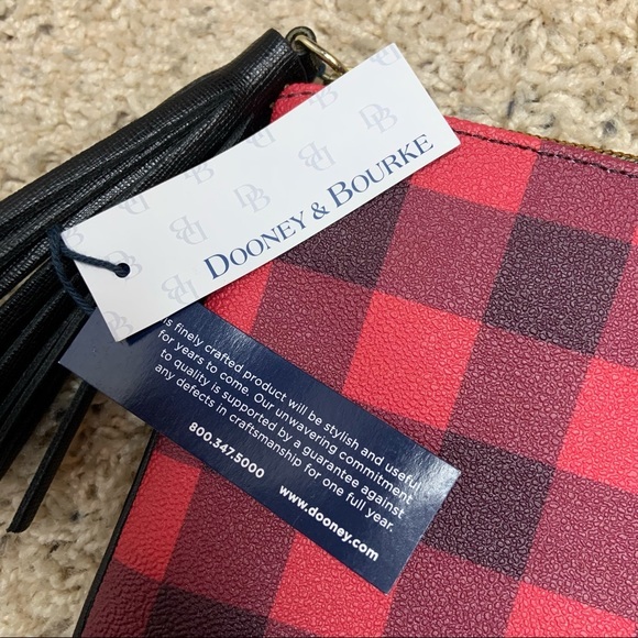 NWT Dooney & Bourke Carrington Pouch Buffalo Plaid Red - Picture 4 of 9